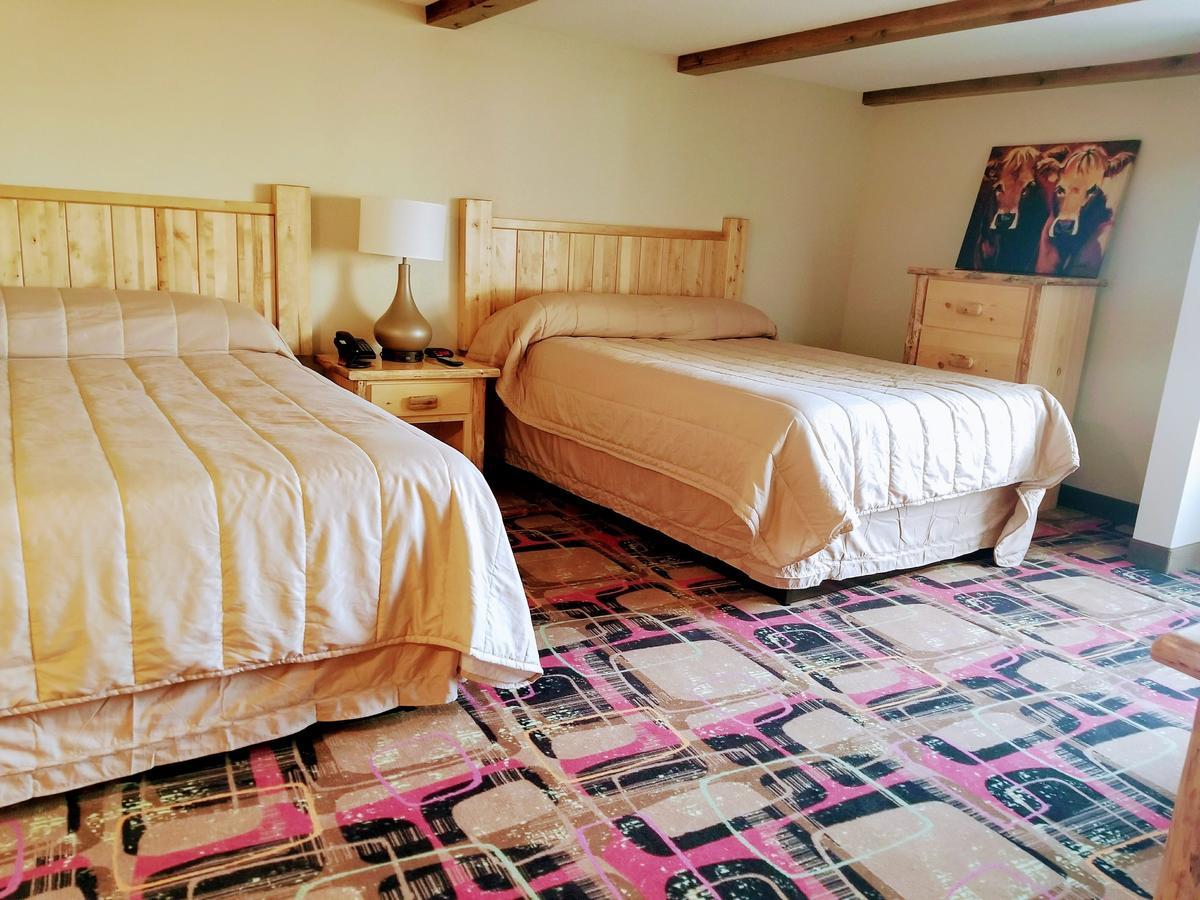 Round Barn Lodge スプリング・グリーン エクステリア 写真
