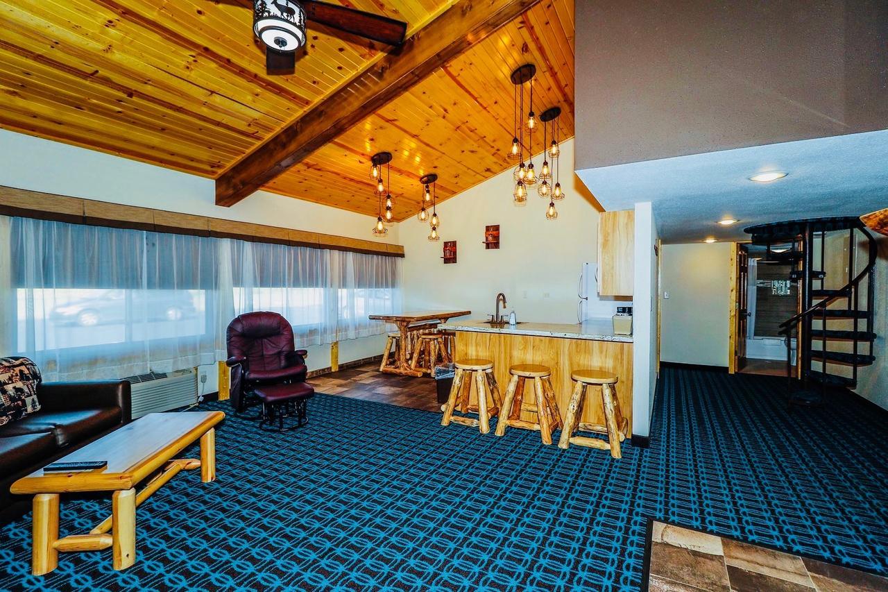 Round Barn Lodge スプリング・グリーン エクステリア 写真