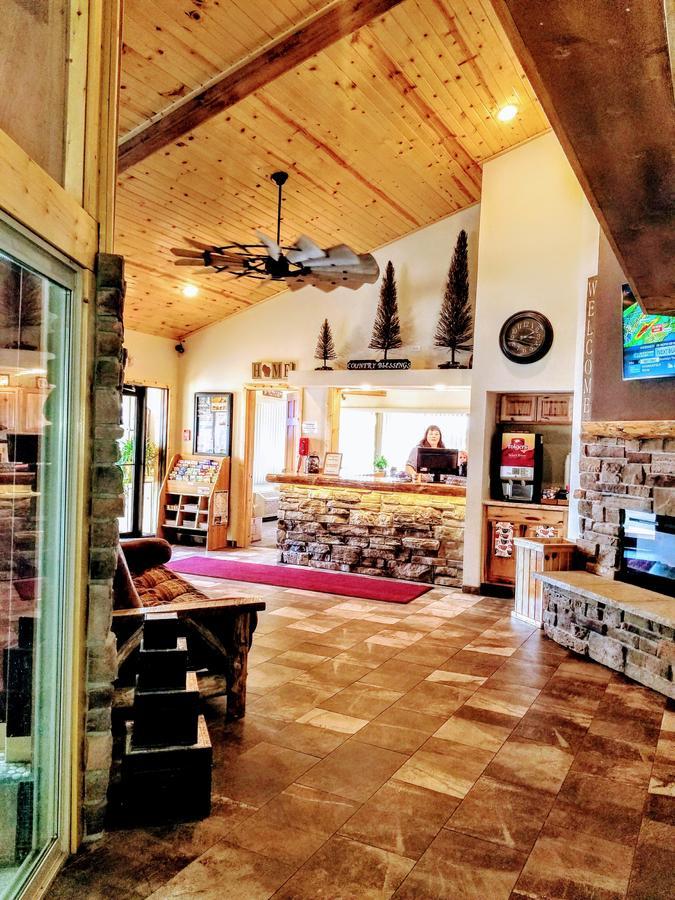 Round Barn Lodge スプリング・グリーン エクステリア 写真